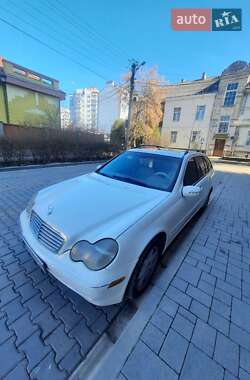 Универсал Mercedes-Benz C-Class 2004 в 
