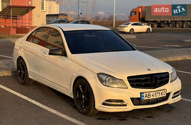 Mercedes-Benz C-Class 2011