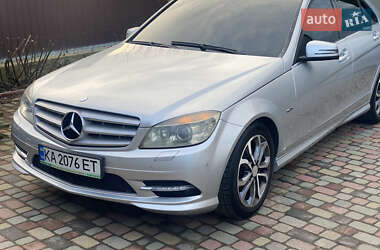Седан Mercedes-Benz C-Class 2010 в 