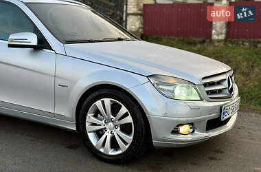 Універсал Mercedes-Benz C-Class 2010 в Тернополі