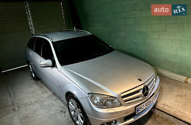 Універсал Mercedes-Benz C-Class 2010 в Тернополі