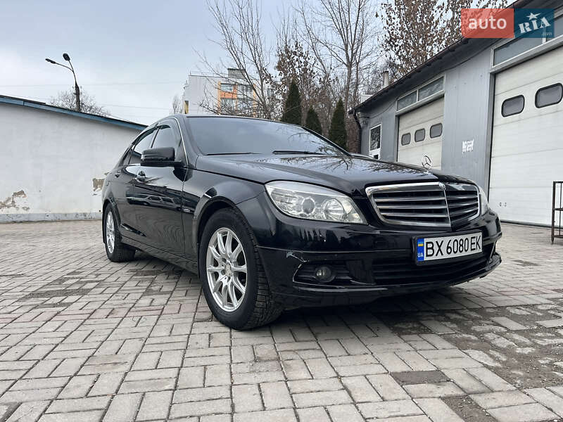 Mercedes-Benz C-Class 2010
