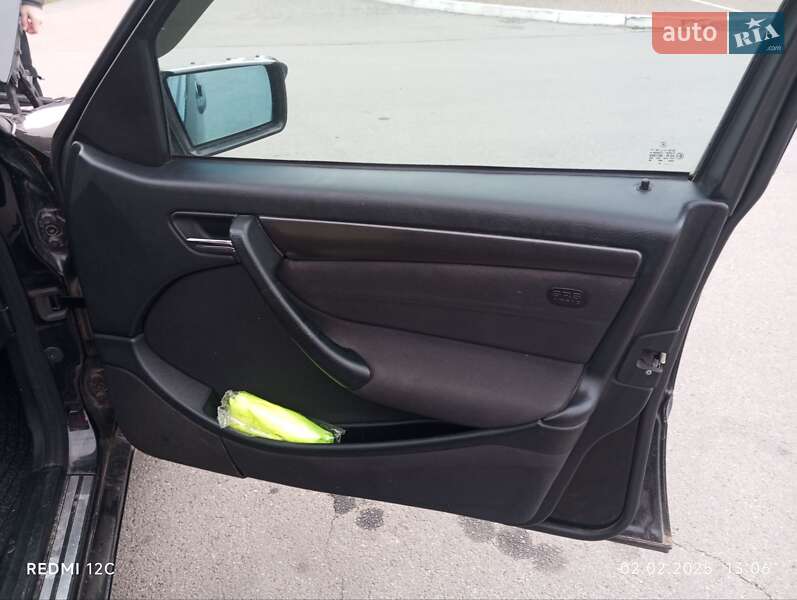 Седан Mercedes-Benz C-Class 1997 в Боярке
