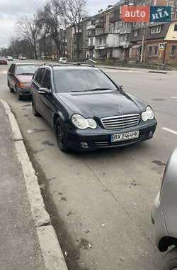 Универсал Mercedes-Benz C-Class 2004 в Хмельницком