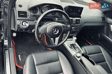 Седан Mercedes-Benz C-Class 2010 в 