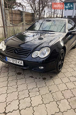 Купе Mercedes-Benz C-Class 2004 в 