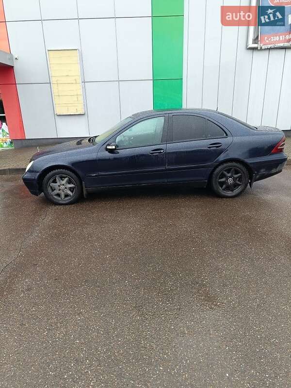 Седан Mercedes-Benz C-Class 2002 в Берегово