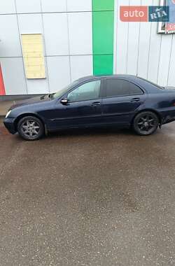 Седан Mercedes-Benz C-Class 2002 в 