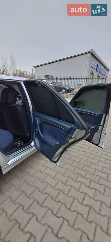 Седан Mercedes-Benz C-Class 1998 в Киеве