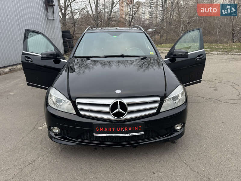 Универсал Mercedes-Benz C-Class 2010 в Киеве фото 5 Универсал Mercedes-Benz C-Class 2010 в Киеве