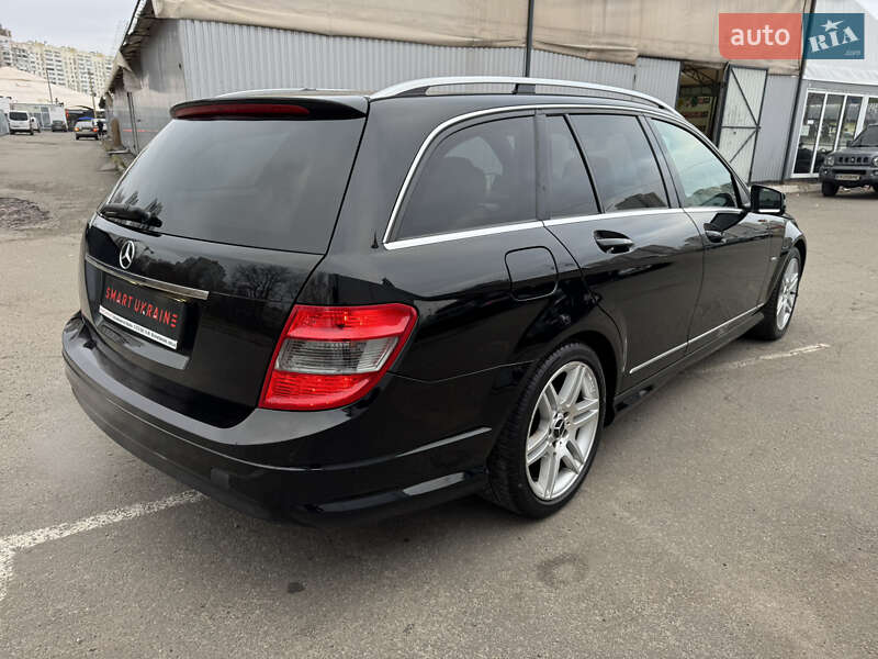 Универсал Mercedes-Benz C-Class 2010 в Киеве фото 13 Универсал Mercedes-Benz C-Class 2010 в Киеве