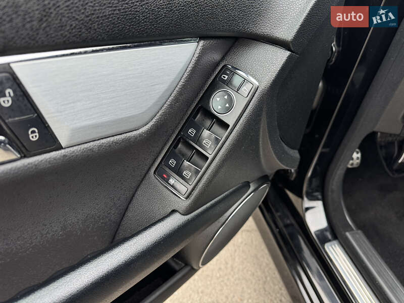 Универсал Mercedes-Benz C-Class 2010 в Киеве фото 23 Универсал Mercedes-Benz C-Class 2010 в Киеве