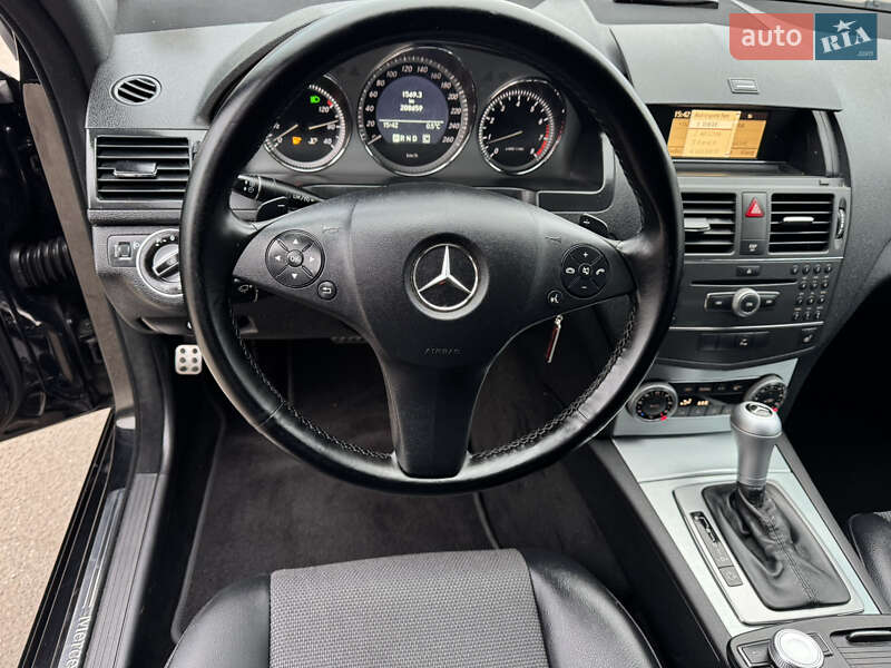 Универсал Mercedes-Benz C-Class 2010 в Киеве фото 26 Универсал Mercedes-Benz C-Class 2010 в Киеве