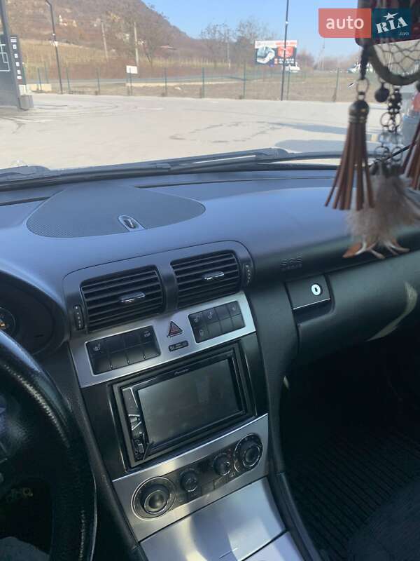 Седан Mercedes-Benz C-Class 2006 в Виноградові