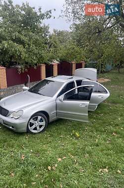 Седан Mercedes-Benz C-Class 2000 в 