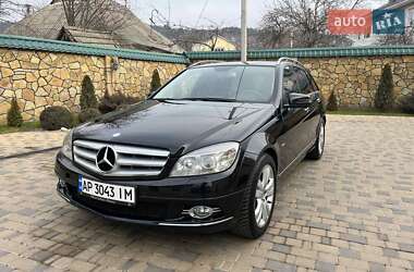 Універсал Mercedes-Benz C-Class 2010 в Вінниці