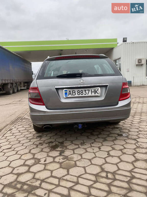 Універсал Mercedes-Benz C-Class 2008 в Гнівані