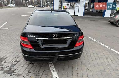Седан Mercedes-Benz C-Class 2010 в 