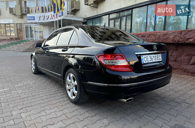 Седан Mercedes-Benz C-Class 2010 в Черновцах