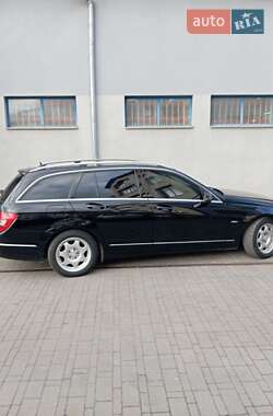 Универсал Mercedes-Benz C-Class 2012 в 