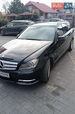 Универсал Mercedes-Benz C-Class 2012 в 