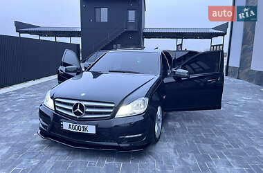 Седан Mercedes-Benz C-Class 2011 в Ивано-Франковске