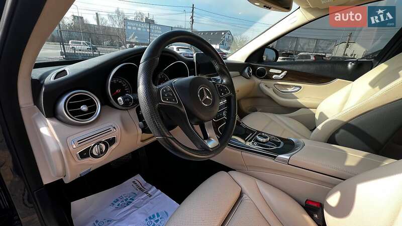 Седан Mercedes-Benz C-Class 2017 в Львове