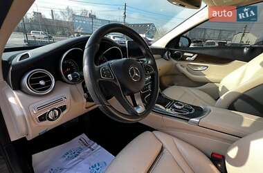 Седан Mercedes-Benz C-Class 2017 в 
