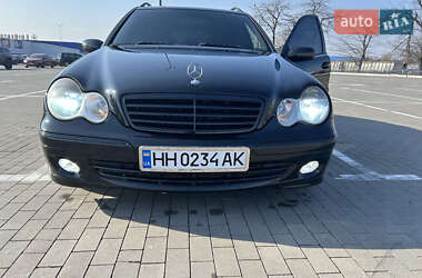 Универсал Mercedes-Benz C-Class 2006 в 