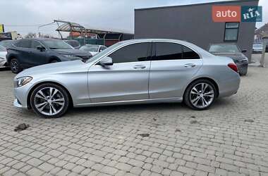 Седан Mercedes-Benz C-Class 2015 в Львові