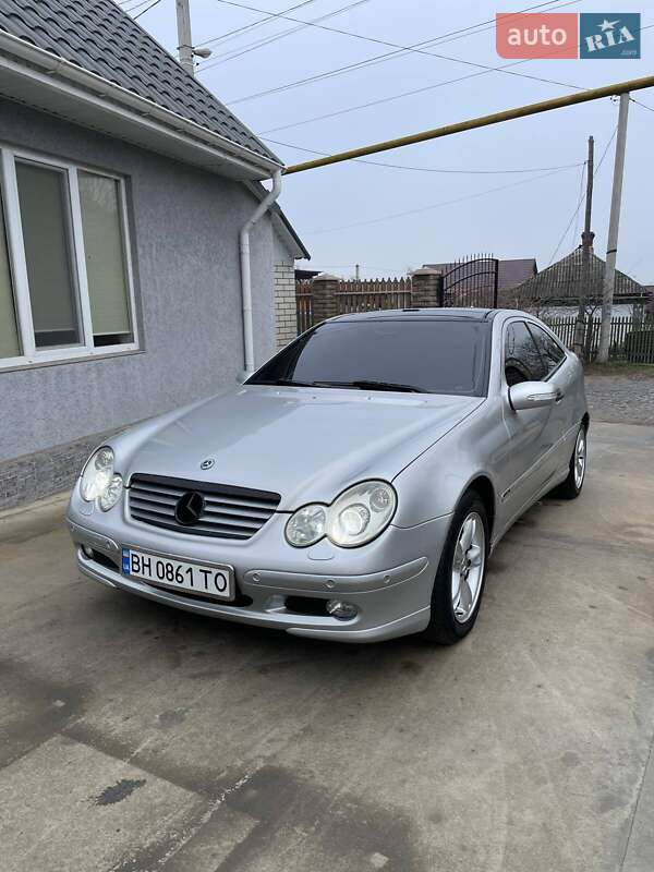 Купе Mercedes-Benz C-Class 2003 в Первомайске