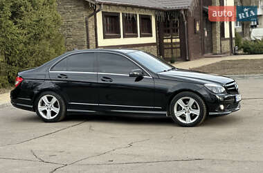 Седан Mercedes-Benz C-Class 2010 в 