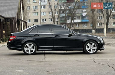 Седан Mercedes-Benz C-Class 2010 в 
