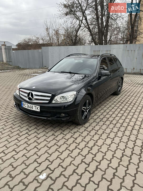Универсал Mercedes-Benz C-Class 2008 в Львове