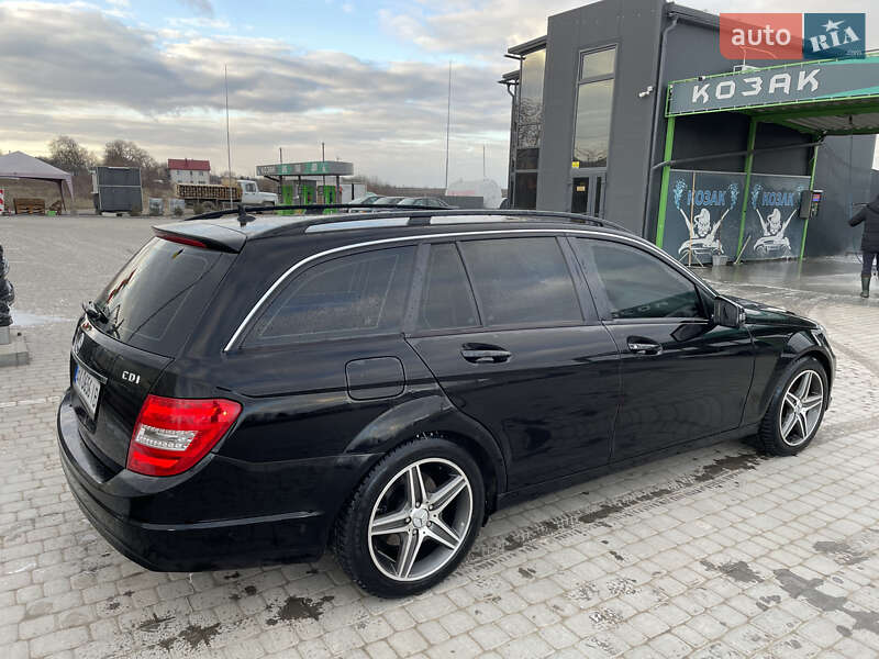 Универсал Mercedes-Benz C-Class 2013 в Каменец-Подольском