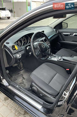 Універсал Mercedes-Benz C-Class 2013 в 
