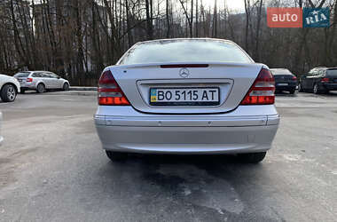 Седан Mercedes-Benz C-Class 2005 в 