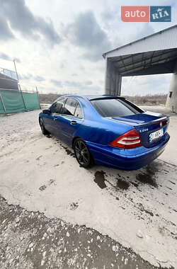 Седан Mercedes-Benz C-Class 2000 в Виннице