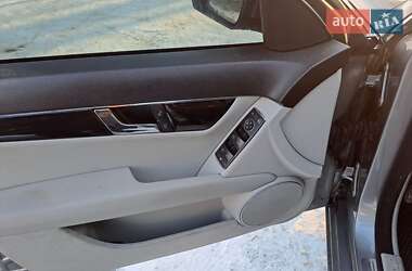 Універсал Mercedes-Benz C-Class 2008 в 