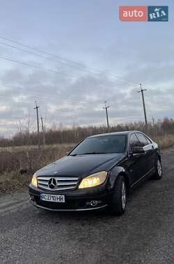 Седан Mercedes-Benz C-Class 2011 в 