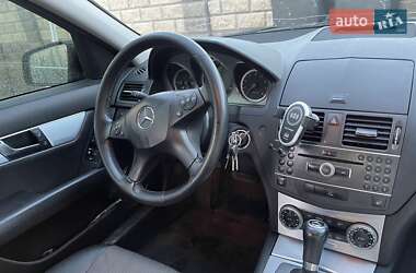 Седан Mercedes-Benz C-Class 2011 в 