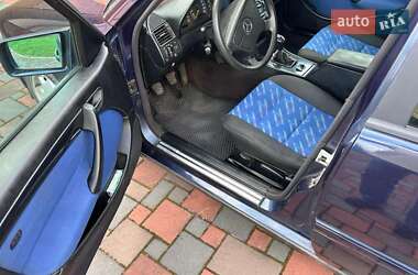 Седан Mercedes-Benz C-Class 1999 в 