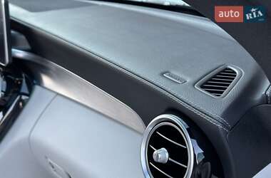 Купе Mercedes-Benz C-Class 2016 в 