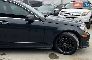 Седан Mercedes-Benz C-Class 2011 в 