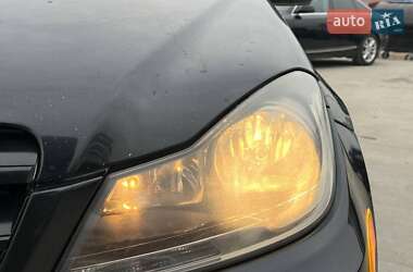 Седан Mercedes-Benz C-Class 2011 в 