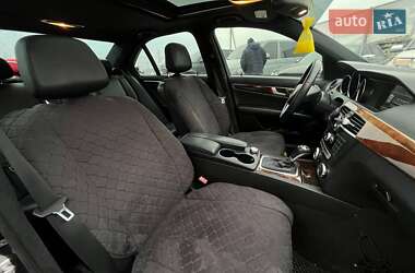 Седан Mercedes-Benz C-Class 2011 в 