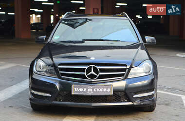 Универсал Mercedes-Benz C-Class 2014 в 