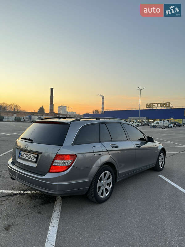 Универсал Mercedes-Benz C-Class 2010 в Житомире фото 5 Универсал Mercedes-Benz C-Class 2010 в Житомире