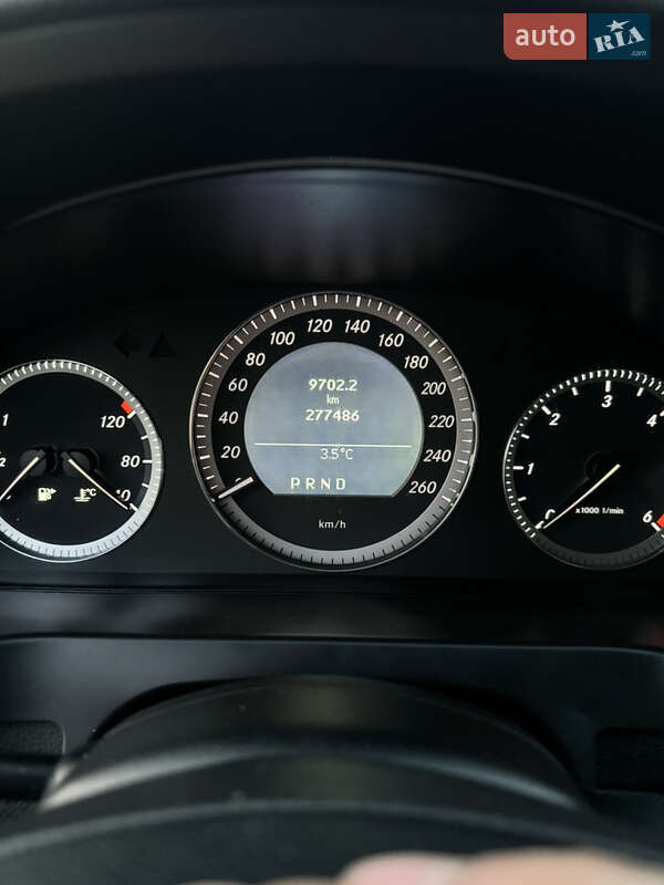 Универсал Mercedes-Benz C-Class 2010 в Житомире фото 13 Универсал Mercedes-Benz C-Class 2010 в Житомире