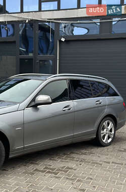 Універсал Mercedes-Benz C-Class 2008 в 